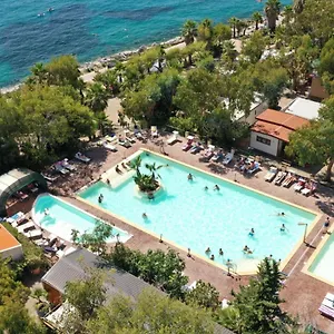 villaggio-dei-fiori-sanremo.hotelitalianriviera.com/
